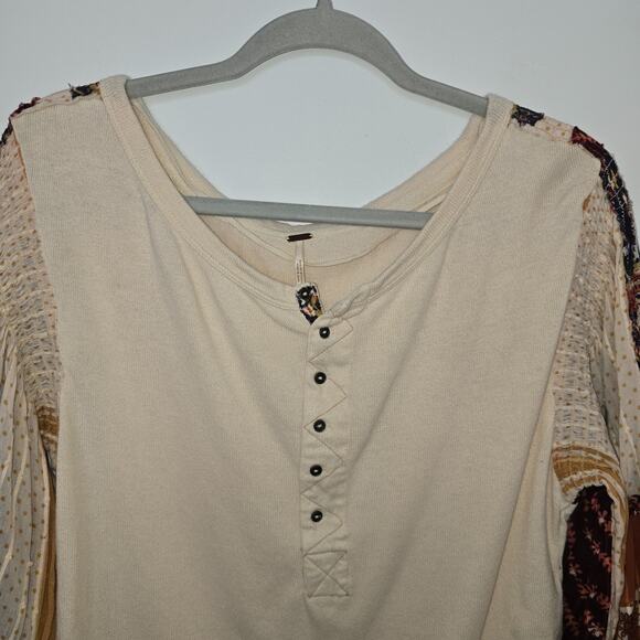 Free People Light Magic Henley Top Size XS Cream Combo Balloon Patchwork Sleeves - Picture 2 of 8